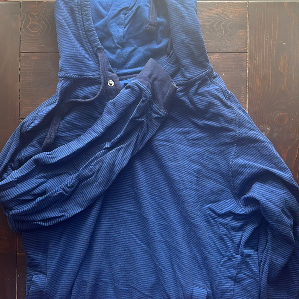 Button hoodie